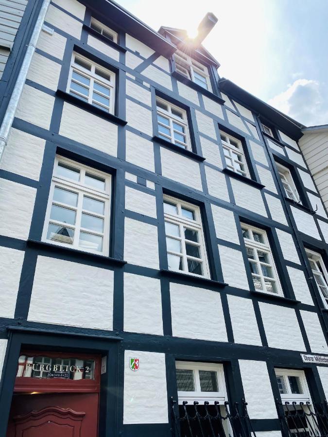 Holiday House Burgblick2 With Garden - Vosproperties Monschau Exterior photo